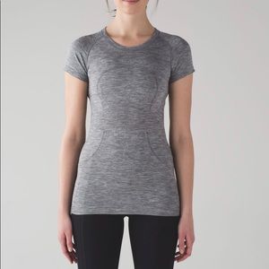 Lululemon Swiftly Tech Short Sleeve Crew Slate/White